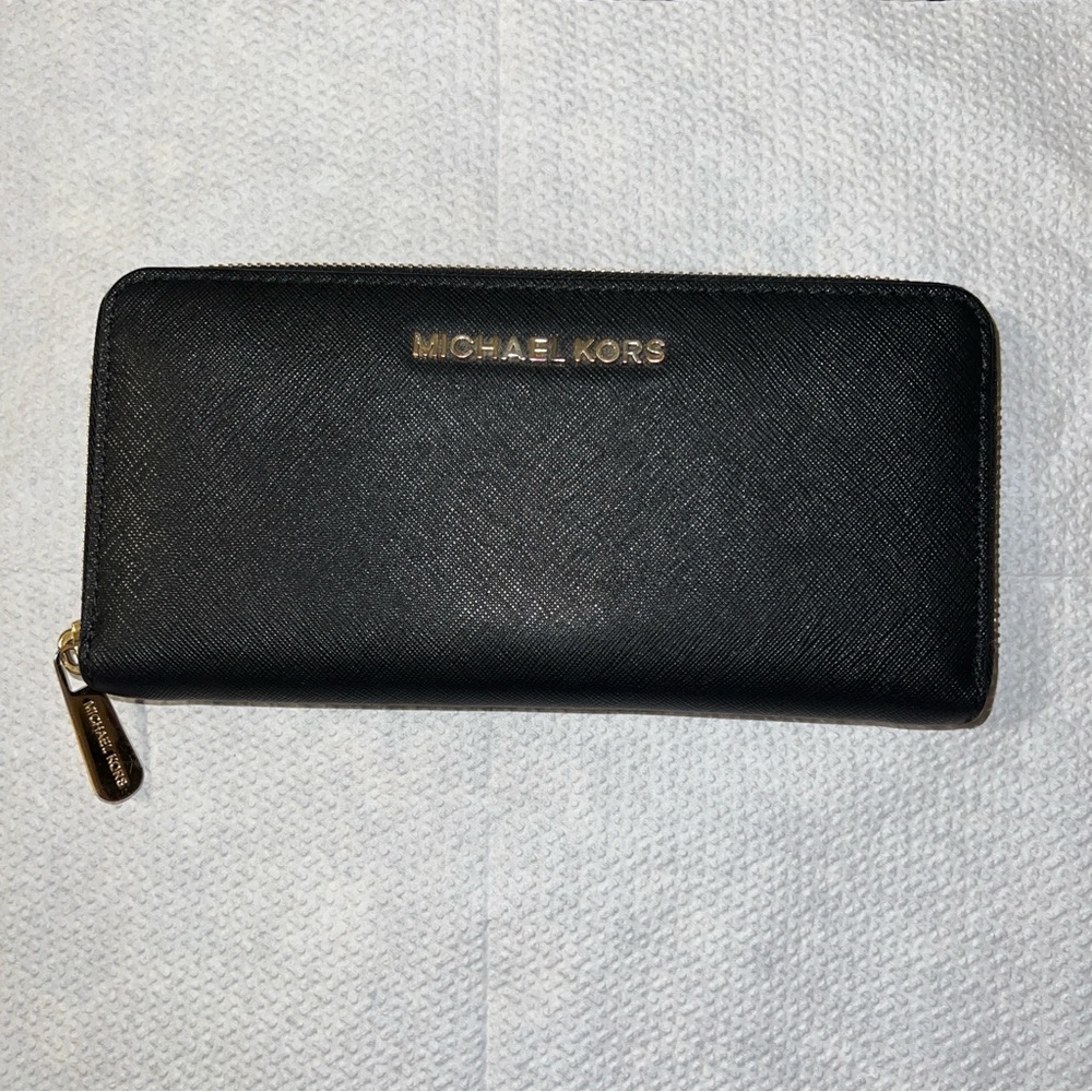 Michael Kors black wallet